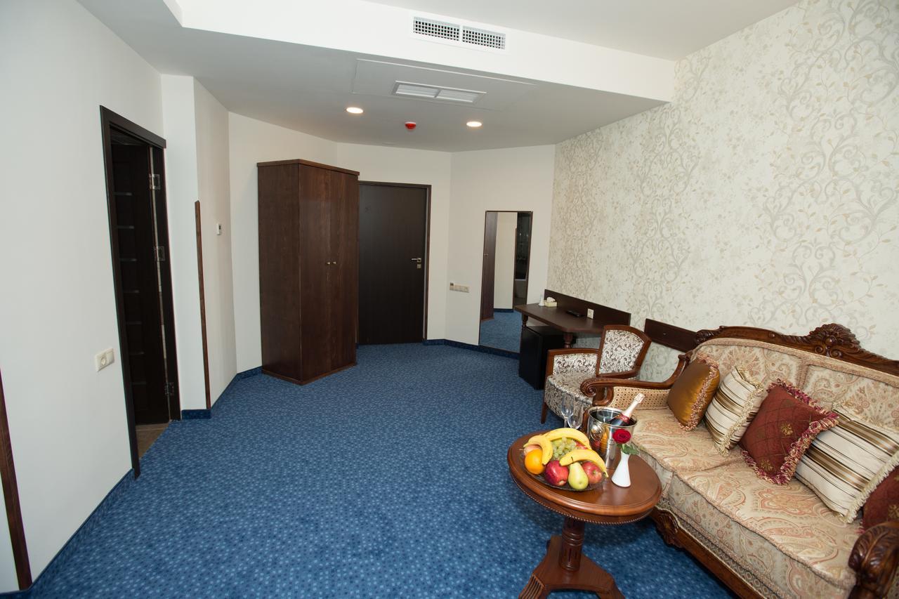 Faria Boutique Hotel Tsaghkadzor Luaran gambar